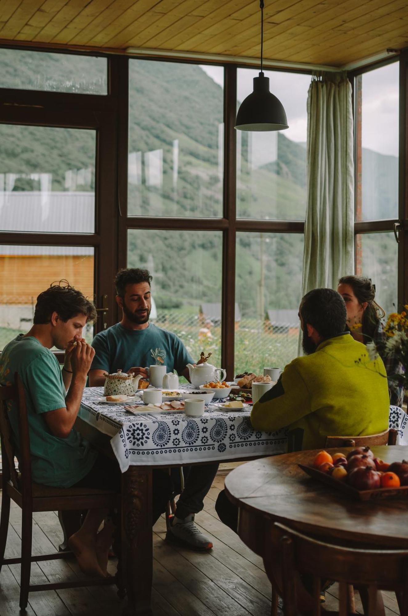 Arte In Kazbegi Hotel Eksteriør billede
