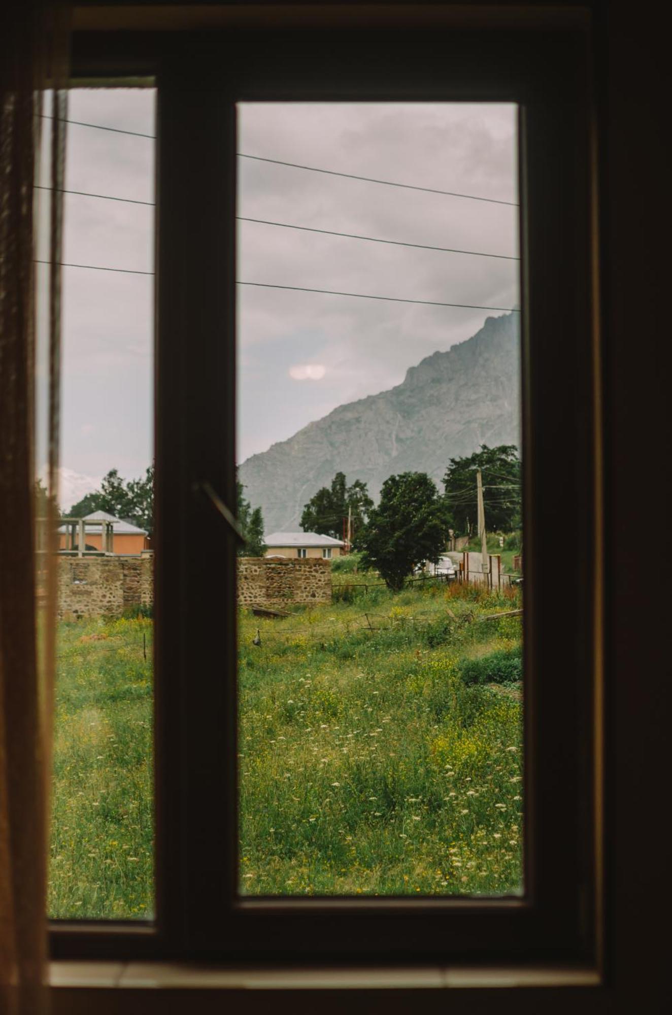 Arte In Kazbegi Hotel Eksteriør billede