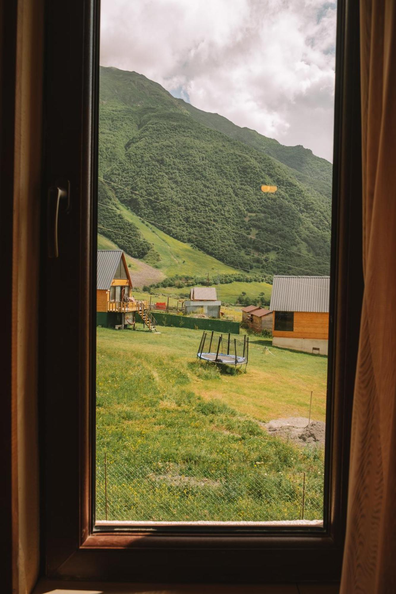 Arte In Kazbegi Hotel Eksteriør billede