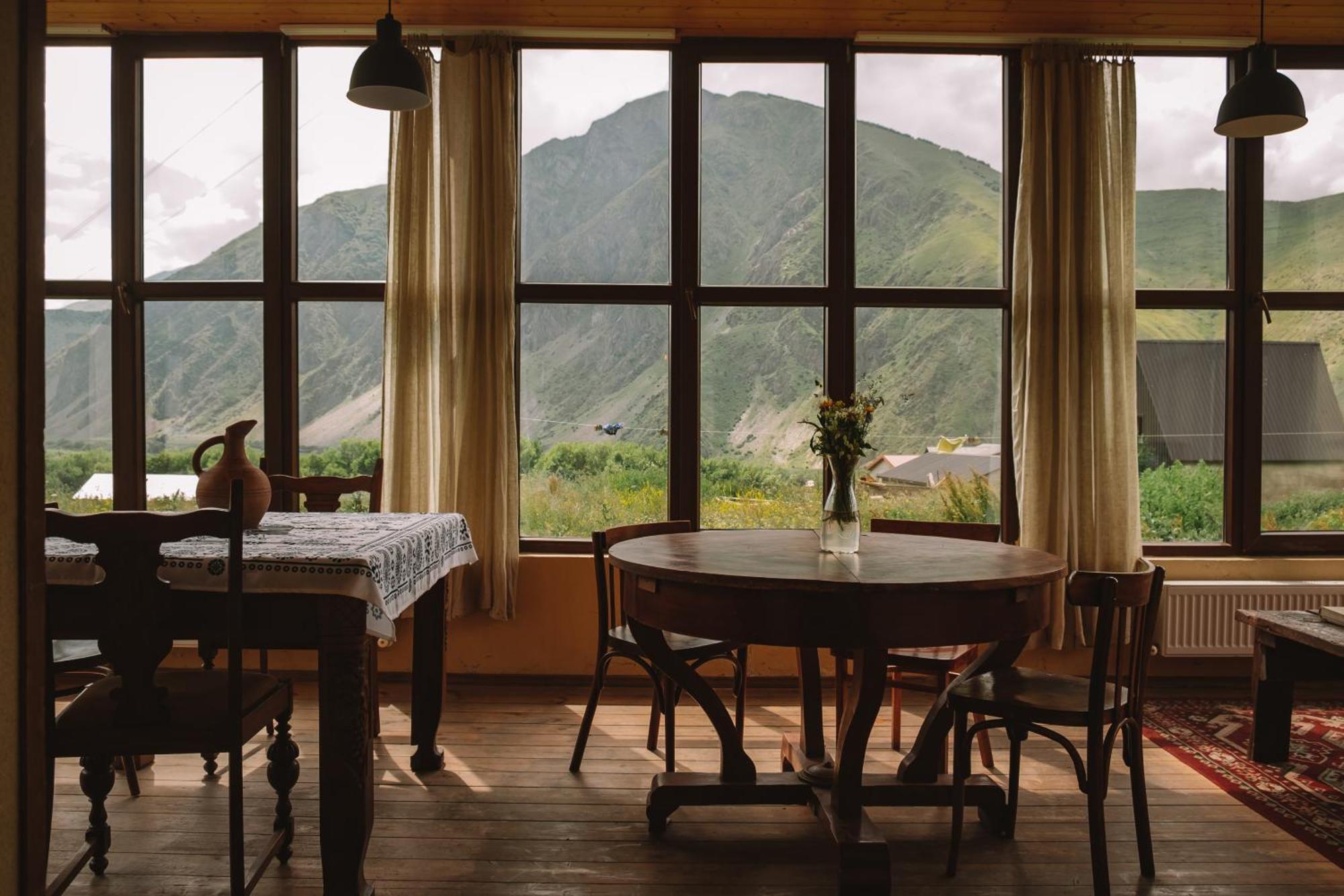 Arte In Kazbegi Hotel Eksteriør billede